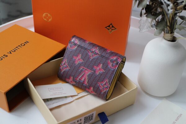 Louis Vuitton Autumn/Winter Zoé Wallet - Pink - Image 5