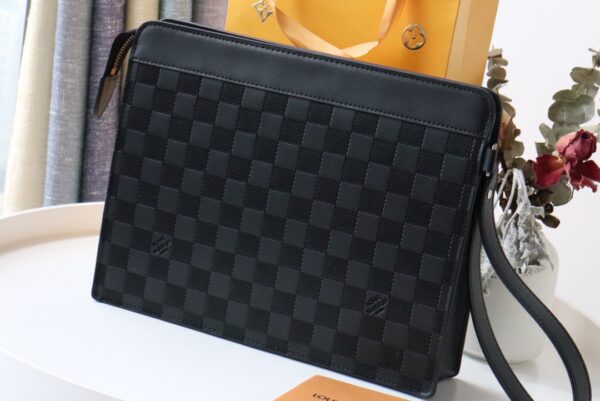 Louis Vuitton Standing Clutch Bag - Black - Image 4