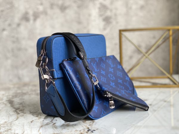 Louis Vuitton Men's TRIO Messenger Bag - Blue - Image 4