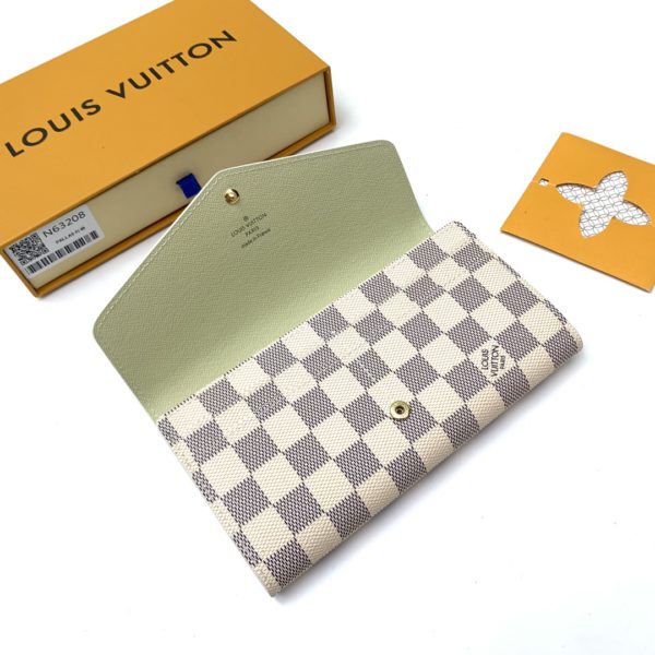 Louis Vuitton Sarah Wallet - Image 5