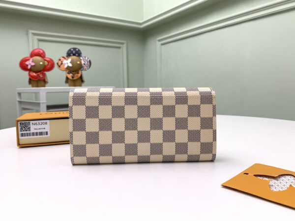 Louis Vuitton Sarah Wallet - Image 3