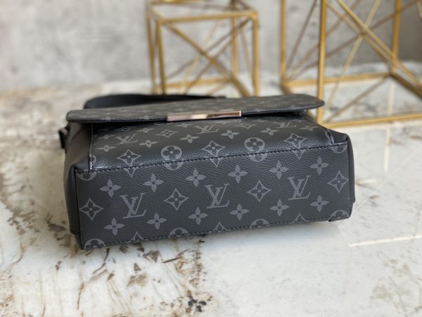 Louis Vuitton Messenger PM Explorer Small Messenger Bag - Black - Image 4