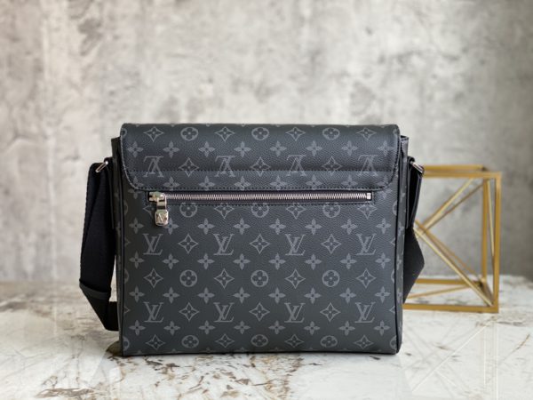 Louis Vuitton Men's DISTRICT Medium-Sized Handbag - Image 3