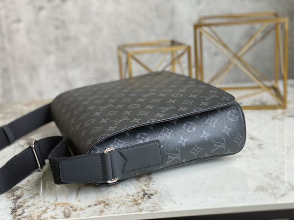 Louis Vuitton Men's DISTRICT Medium-Sized Handbag - Image 5