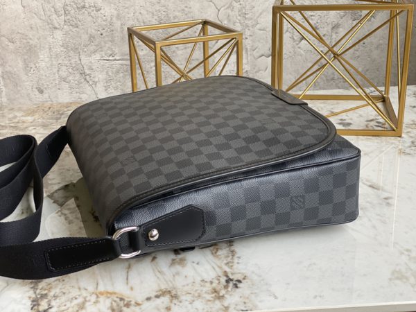 Louis Vuitton Men's Daniel Messenger Handbag - Image 5