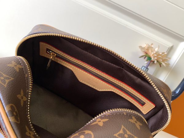 Louis Vuitton Cite MM Monogram Canvas Leather Shoulder Bag - Image 3