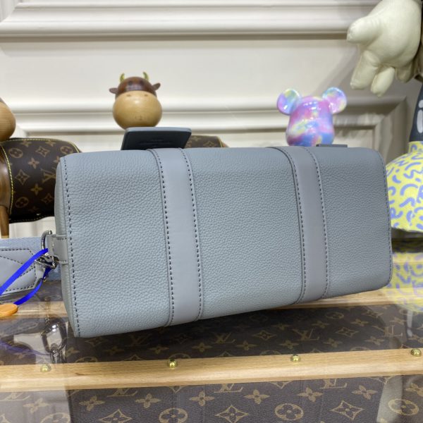 Louis Vuitton Men's Keepal City Handbag - Gray - Image 3