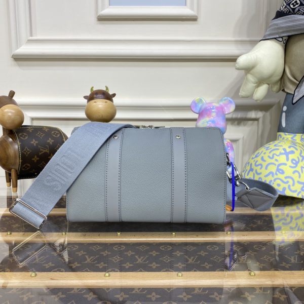 Louis Vuitton Men's Keepal City Handbag - Gray - Image 5