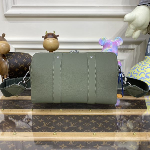 Louis Vuitton Men's Keepal City Handbag - Army Green - Image 5