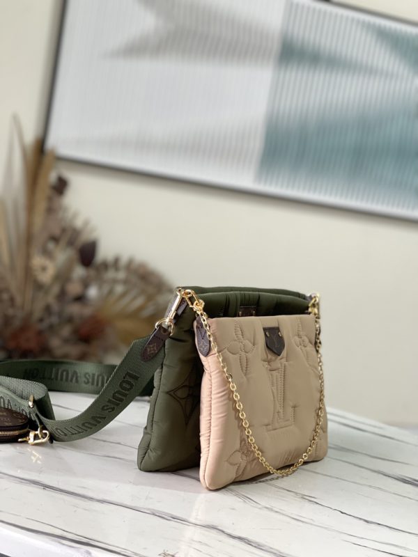Louis Vuitton Maxi Multi Pochette Accessoires Bag - Green/ Beige - Image 5