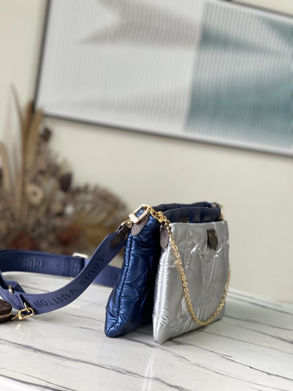 Louis Vuitton Maxi Multi Pochette Accessoires Bag - Silver/Blue - Image 5