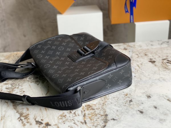 Louis Vuitton Men's ARCHY Medium Messenger Bag - Image 4