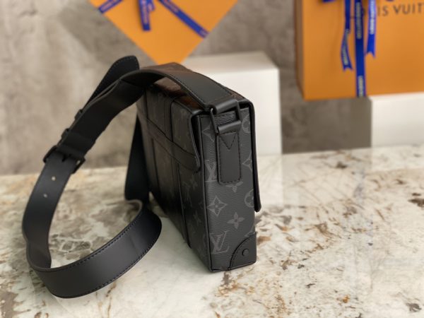 Louis Vuitton Men's Small Cuboid Trunk Messenger Bag - Image 4