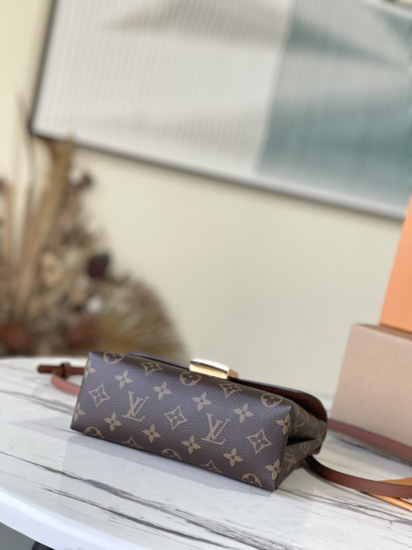 Louis Vuitton Locky BB Bag - Image 5