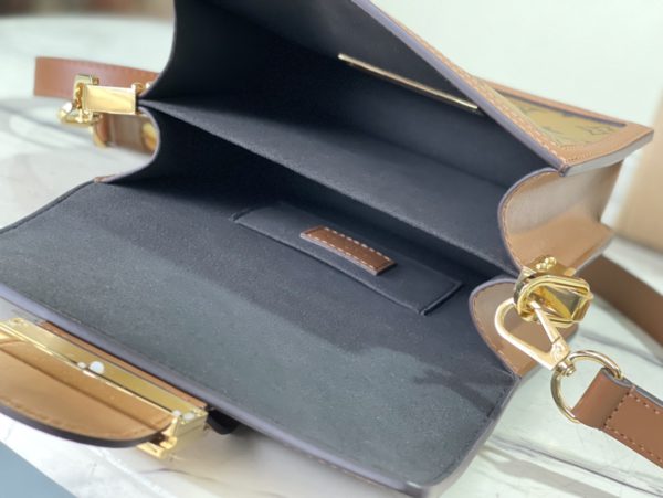 Louis Vuitton Italian A-grade Leather Bag - Image 7