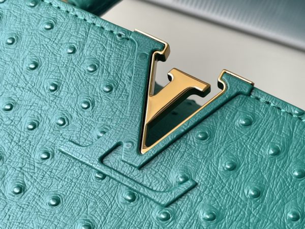 Louis Vuitton Medium Ostrich Leather Hand Bag - Green - Image 4