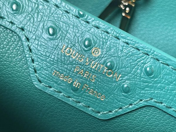 Louis Vuitton Medium Ostrich Leather Hand Bag - Green - Image 7