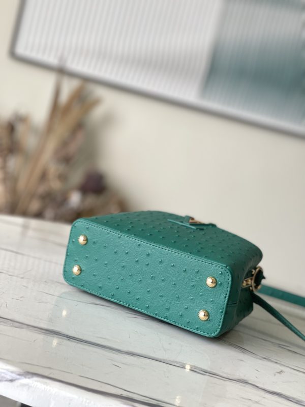 Louis Vuitton Mini Capucines Ostrich Leather Hand Bag - Green - Image 6
