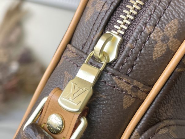 Louis Vuitton Men's Satchel Bag - Image 9