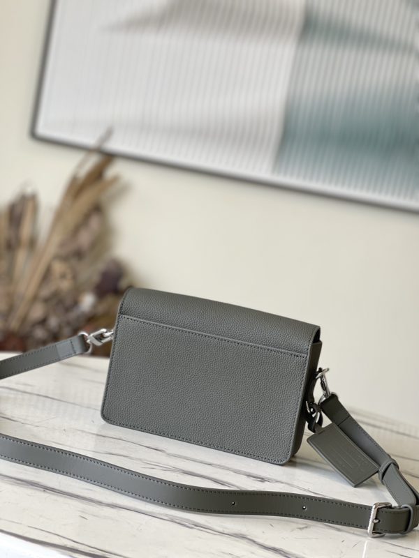 Louis Vuitton Flap Mini Handbag - Green - Image 9