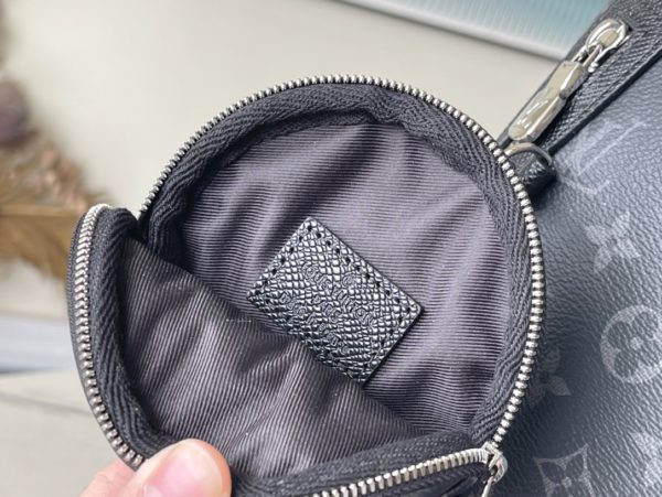 Louis Vuitton Duo Shoulder Bag - Image 4