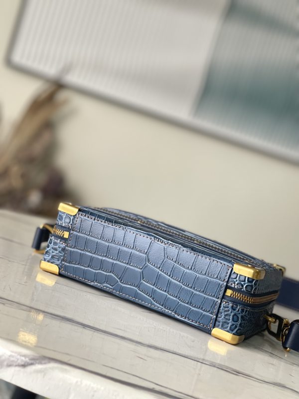 Louis Vuitton Crocodile Pattern Box Bag - Blue - Image 2