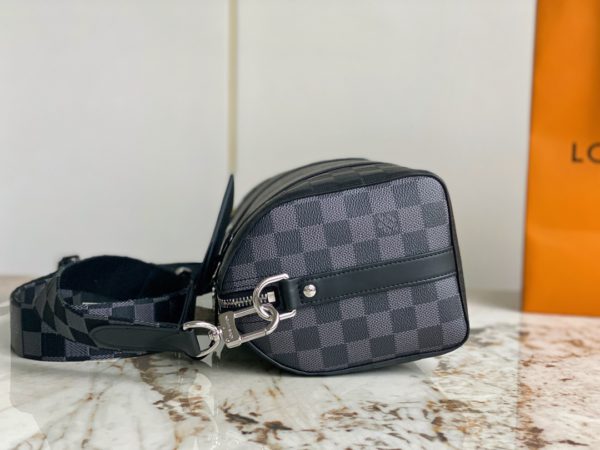 Louis Vuitton CITY KEEPALL Handbag - Black - Image 4