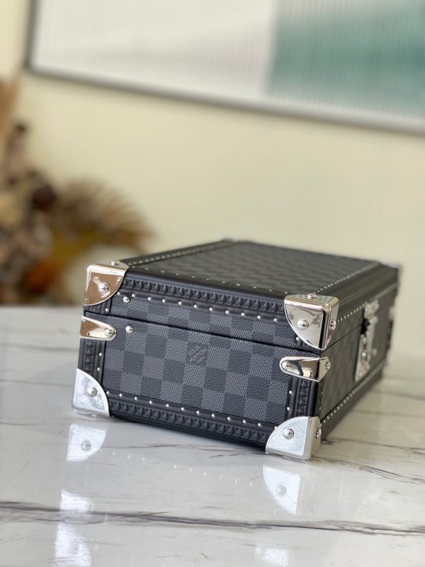 Louis Vuitton Heiger Grey 8-Piece Watch Case - Image 2
