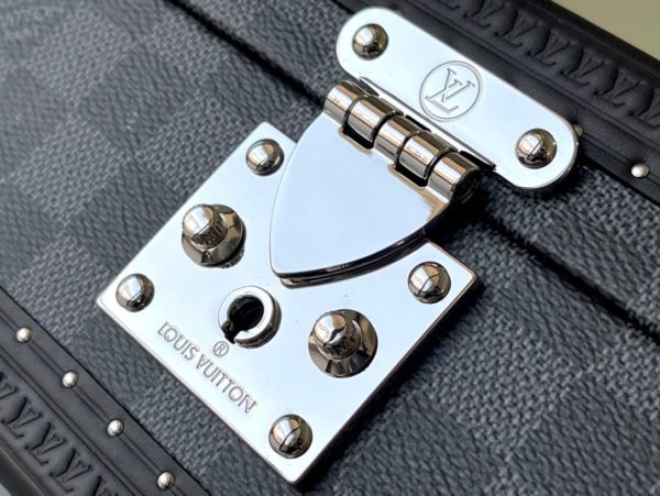 Louis Vuitton Heiger Grey 8-Piece Watch Case - Image 7