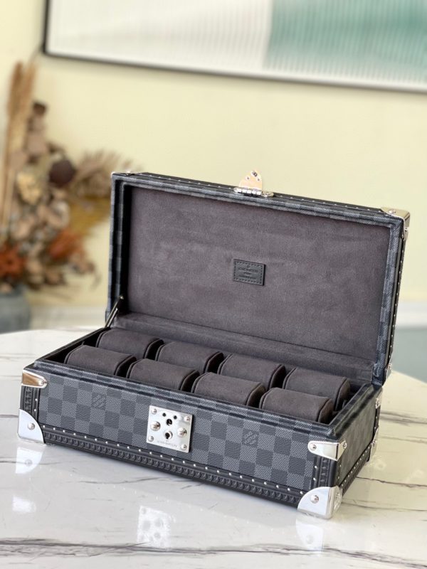 Louis Vuitton Heiger Grey 8-Piece Watch Case - Image 9
