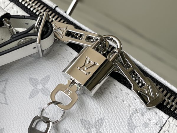 Louis Vuitton Keepall 50 Bandoulière Travel Bag - Image 6