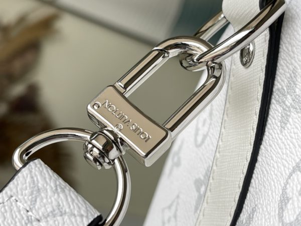 Louis Vuitton Keepall 50 Bandoulière Travel Bag - Image 7