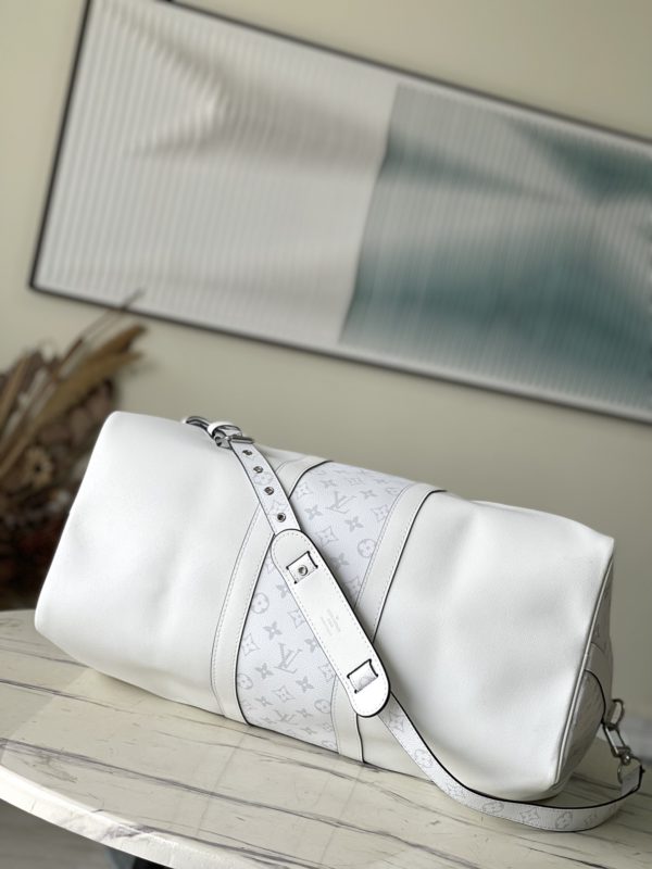 Louis Vuitton Keepall 50 Bandoulière Travel Bag - Image 2