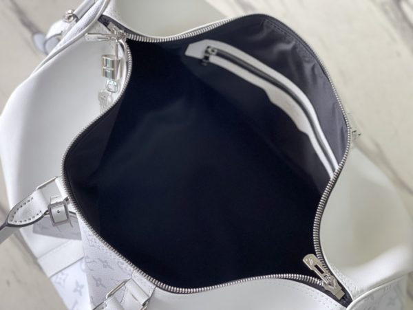 Louis Vuitton Keepall 50 Bandoulière Travel Bag - Image 9