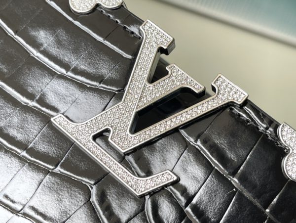 Louis Vuitton Crocodile Pattern Silver Buckle Trumpet Bag - Image 6