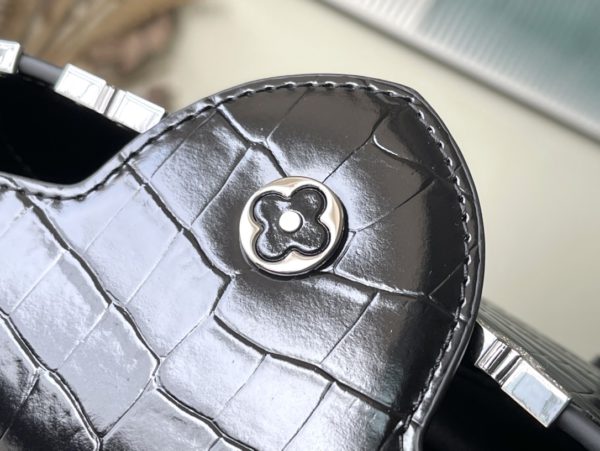 Louis Vuitton Crocodile Pattern Silver Buckle Trumpet Bag - Image 7