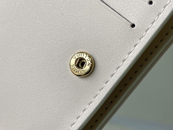 Louis Vuitton Debut Cléa Wallet - Image 5