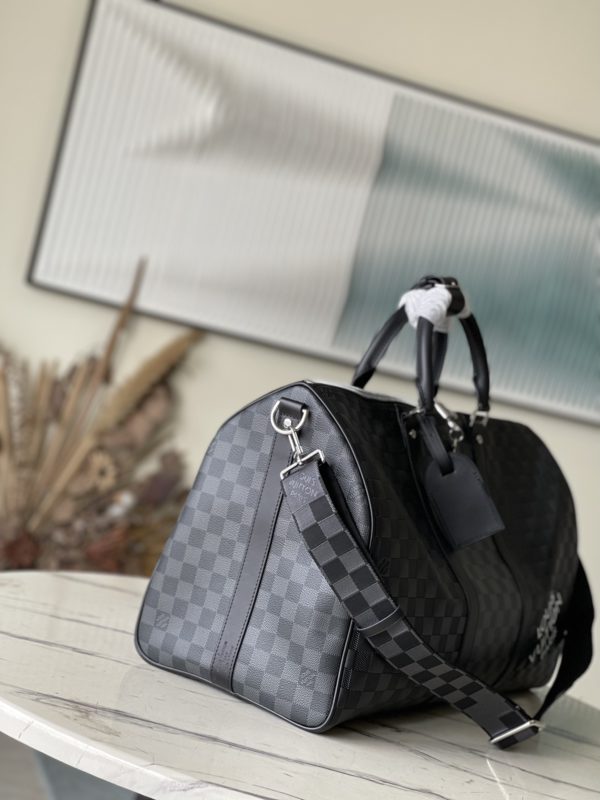 Louis Vuitton KEEPALL BANDOULIÈRE 50 Travel Bag - Black - Image 3