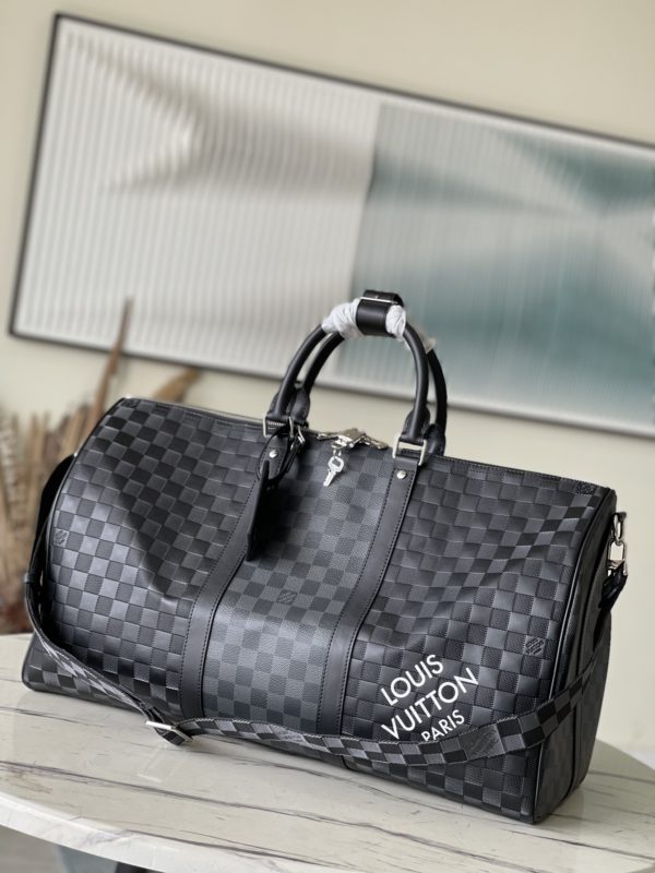 Louis Vuitton KEEPALL BANDOULIÈRE 50 Travel Bag - Black