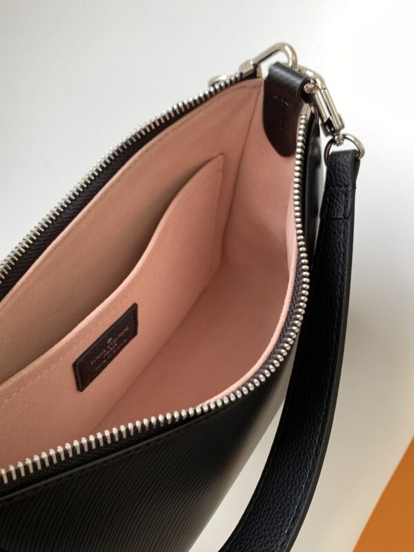 Louis Vuitton Marelle Small Handbag - Black - Image 2