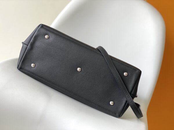 Louis Vuitton Lockme Day Bag - Black - Image 3