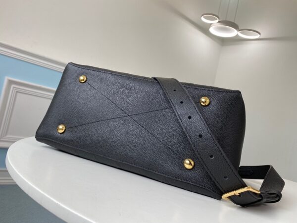 Louis Vuitton Melie Hobo Handbag - Black - Image 4