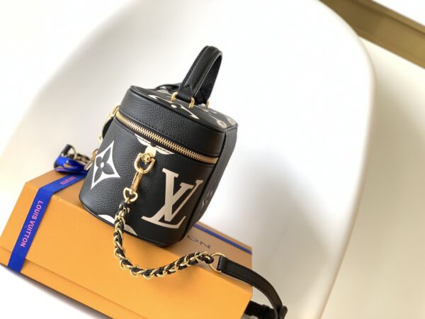 Louis Vuitton Giant Monogram Vanity Small Handbag - Black - Image 5