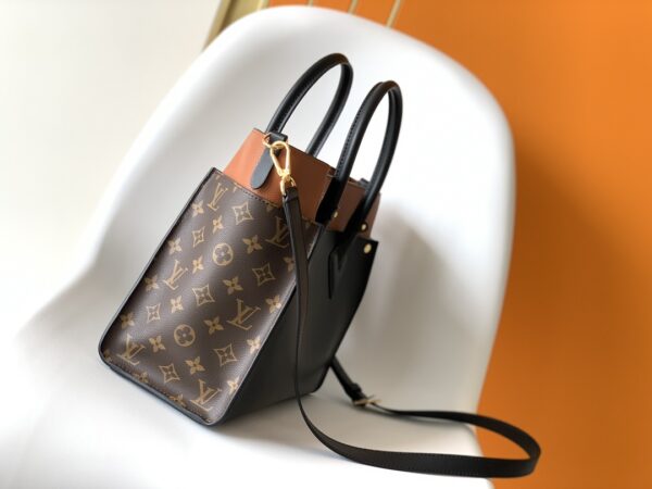 Louis Vuitton Medium On My Side Handbag - Black - Image 5
