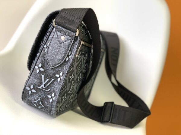 Louis Vuitton Men’s ARCHY Medium Messenger Bag - Black - Image 5