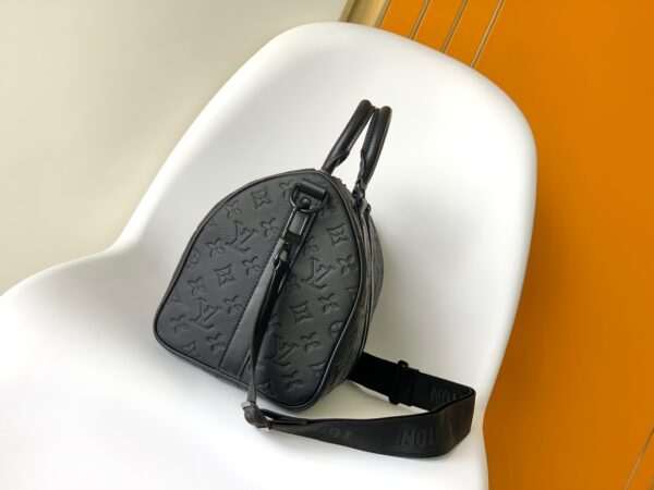 Louis Vuitton Keepall Bandoulière 35 Handbag - Black - Image 5