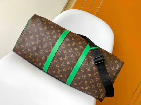 Louis Vuitton Keepall 50 Travel Bag - Green - Image 4