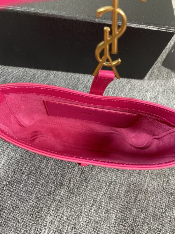 YSL’s New Spring and Summer Show Armpit Bag - Pink (Golden) - Image 2