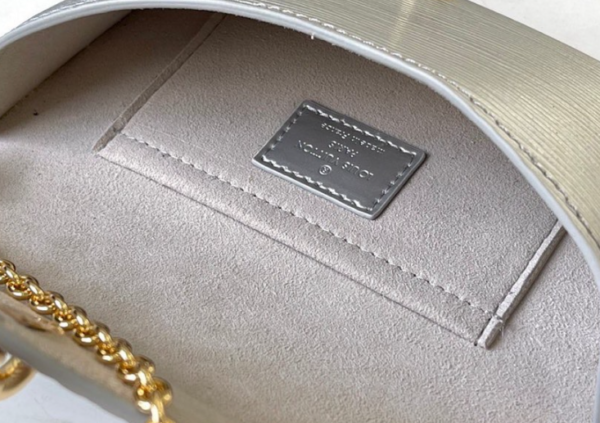 Louis Vuitton Epi Padlock On Strap Handbag - Gray - Image 4