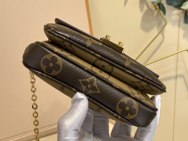 Louis Vuitton Micro Métis Messenger Chain Bag - Brown - Image 3